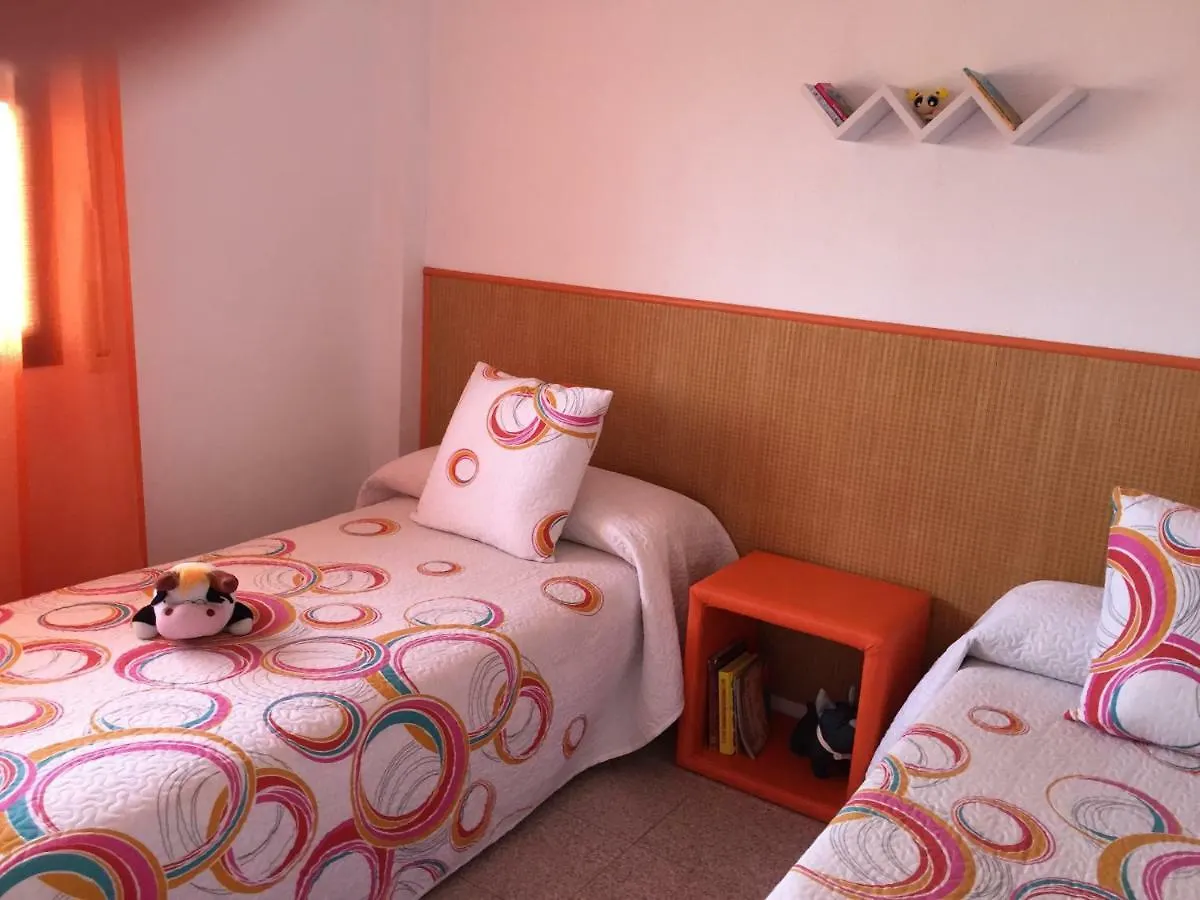 Bonito Y Acogedor Apartamento Con Fibra Салоу Испания